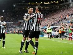 辽宁铁人凝,心聚力,勇攀新高峰,大众彩票,大众彩票app,大众彩票下载,大众彩票官网